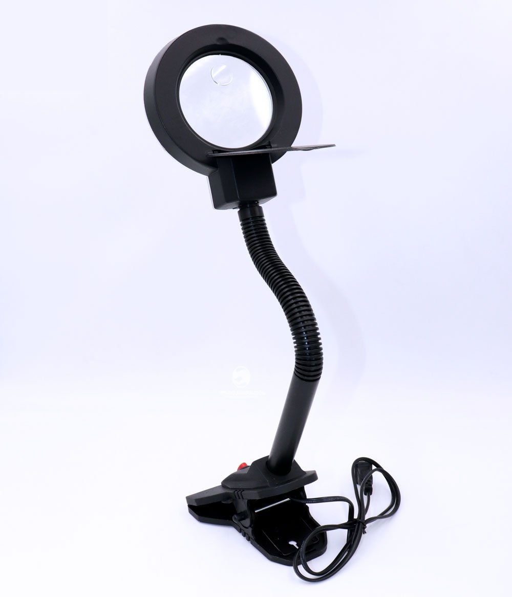 LAMP WITH MAGNIFIER With CLIP